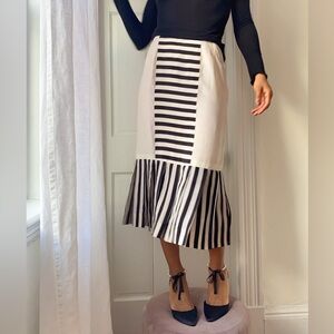 Rare Vintage Chanel Silk Midi Skirt (70s) – Perfect condition